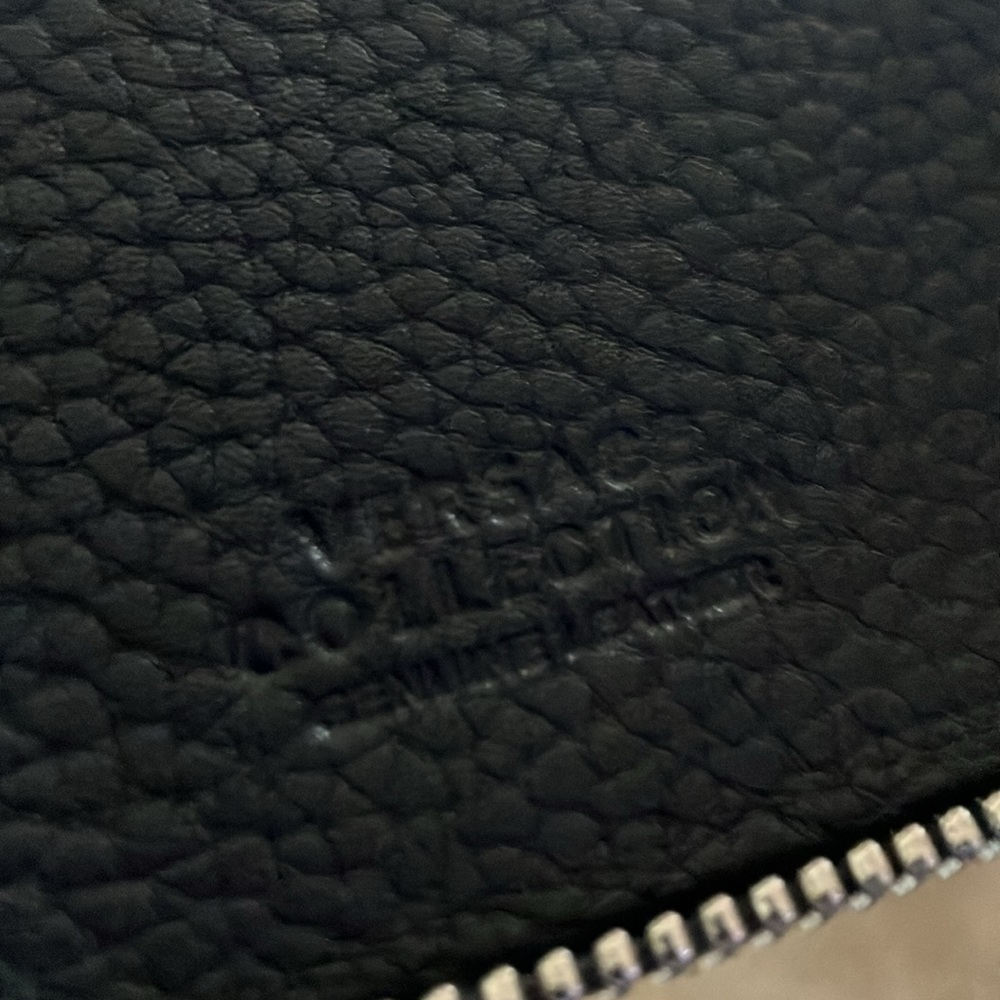 VERSACE - Picture 6 of 7